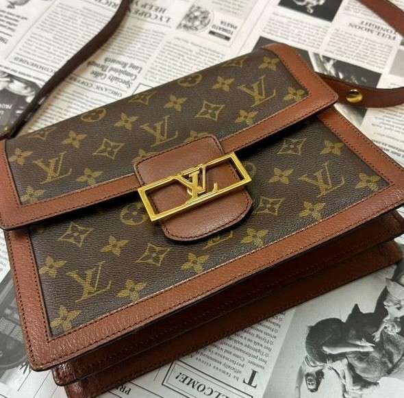 サックドフィーヌ（ブランドバッグ）の商品画像 - 査定依頼日：2025年3月31日 - 最高査定価格：87,000円