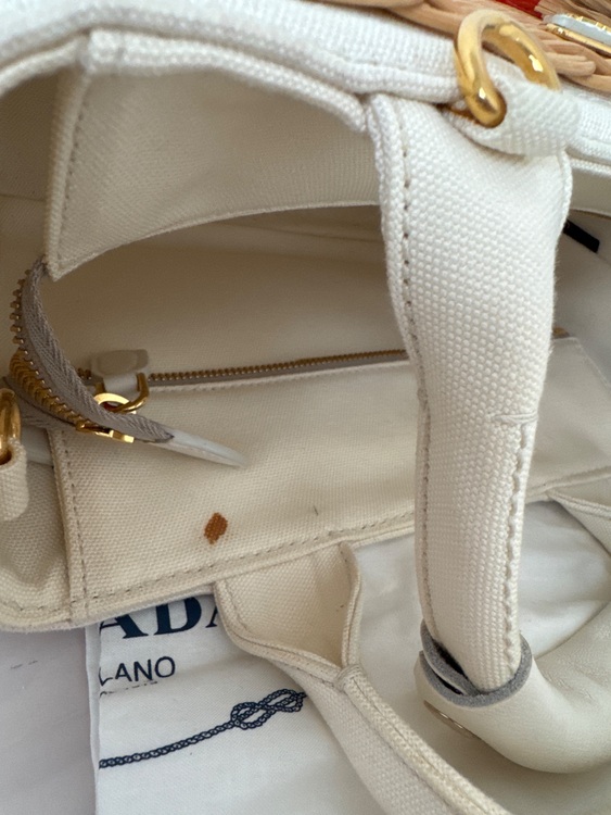 カゴバック（ブランドバッグ）の商品画像 - 査定依頼日：2025年8月22日 - 最高査定価格：30,000円