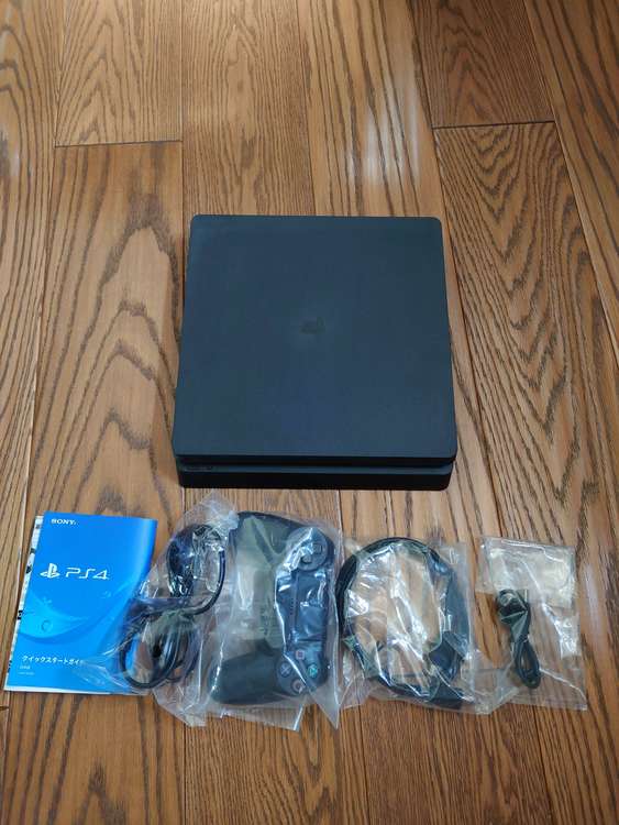 PS4 CHU-2200A B01（ゲーム機本体・ゲームソフト）の商品画像 - 査定依頼日：2023年9月2日 - 最高査定価格：11,000円