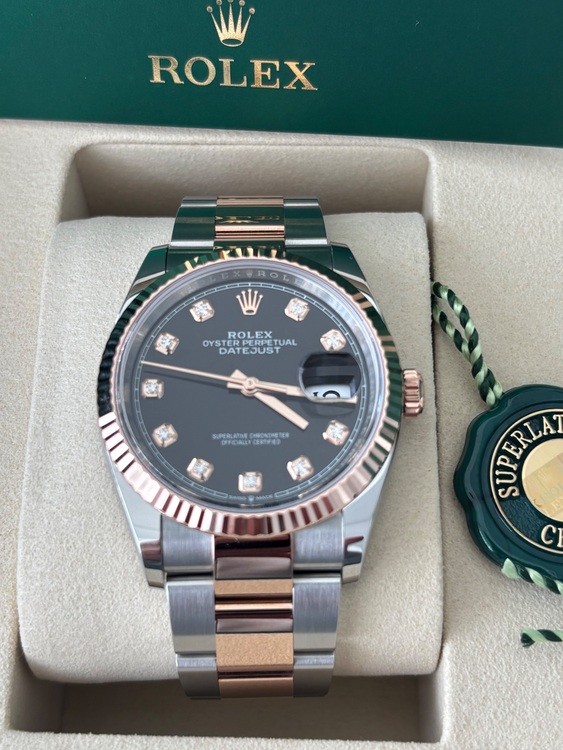 ロレックス デイトジャスト デイトジャスト 3 126231（高級時計）の商品画像 - 査定依頼日：2025年10月15日 - 最高査定価格：2,750,000円
