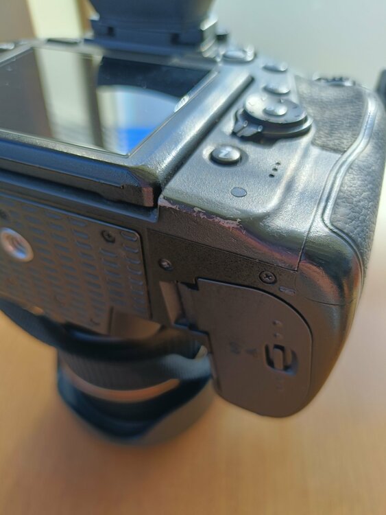 D780（カメラ）の商品画像 - 査定依頼日：2026年8月17日 - 最高査定価格：85,000円