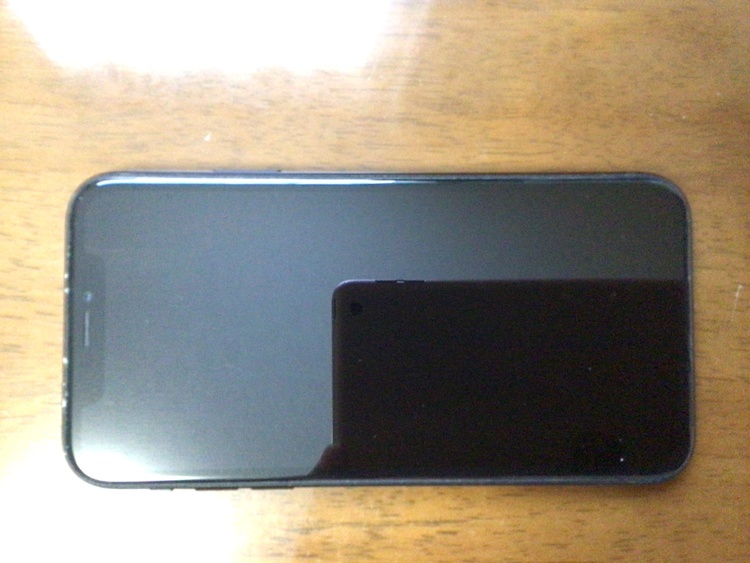 iPhoneXR 64GB SIMフリー（スマホ）の商品画像 - 査定依頼日：2026年2月17日 - 最高査定価格：12,000円