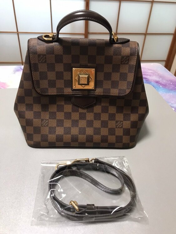 ルイヴィトン　ダミエショルダーバッグ　（ブランド財布・小物）の商品画像 - 査定依頼日：2026年4月26日 - 最高査定価格：100,000円