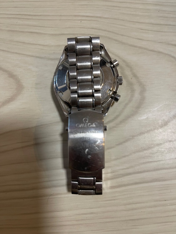 オメガ スピードマスター トリプルカレンダー　シルバーSS 3523.3（高級時計）の商品画像 - 査定依頼日：2026年2月15日 - 最高査定価格：255,000円