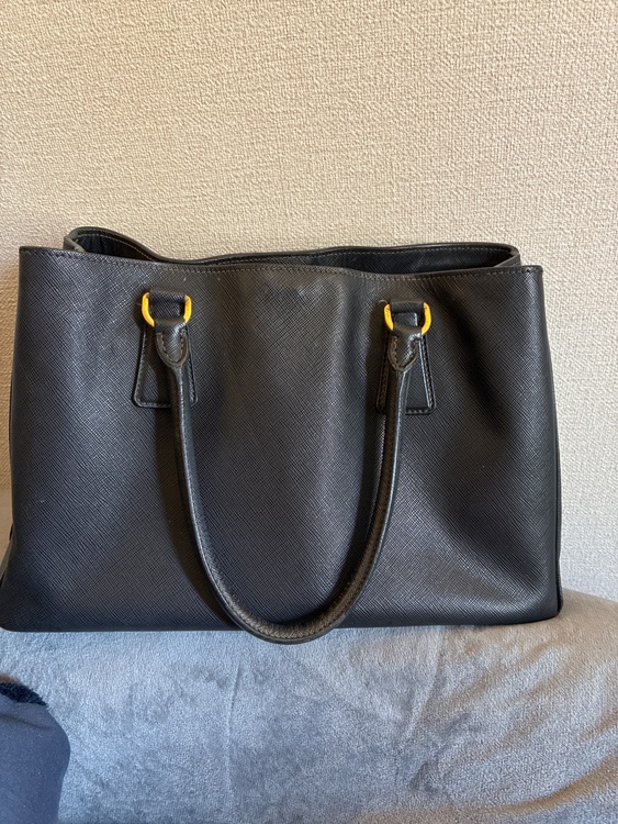 プラダ　バッグ（ブランドバッグ）の商品画像 - 査定依頼日：2026年5月18日 - 最高査定価格：96,000円