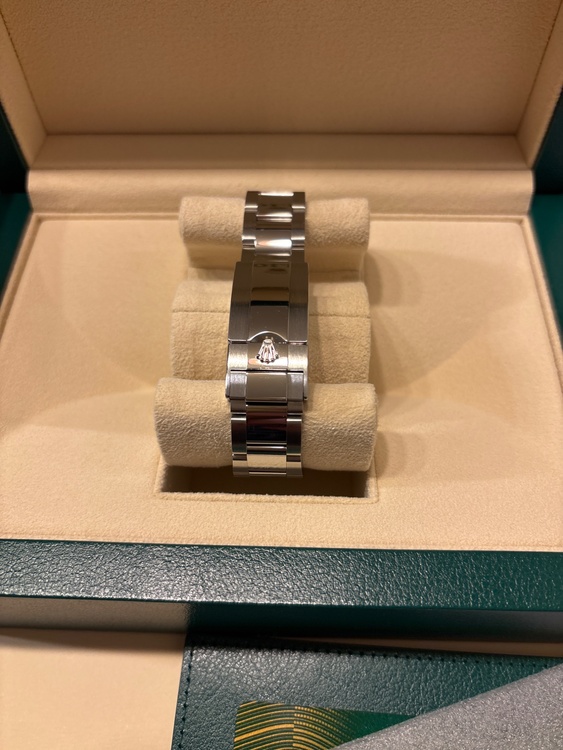 ロレックス デイトナ 126500lm（高級時計）の商品画像 - 査定依頼日：2026年2月3日 - 最高査定価格：5,600,000円