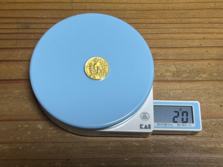 メダル（金・貴金属）の商品画像 - 査定依頼日：2025年10月15日 - 最高査定価格：425,600円