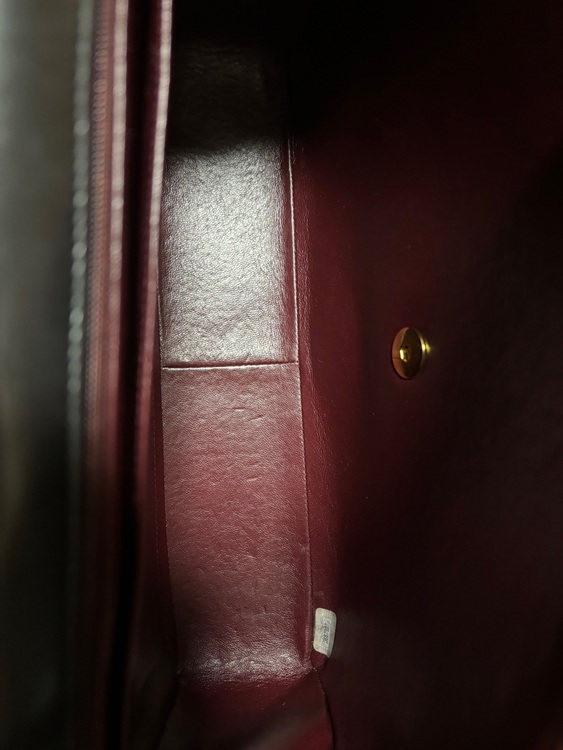 シャネル マドモアゼルチェーンショルダーバッグ ラムスキン ブラック/ゴールド金（ブランドバッグ）の商品画像 - 査定依頼日：2025年9月18日 - 最高査定価格：380,000円