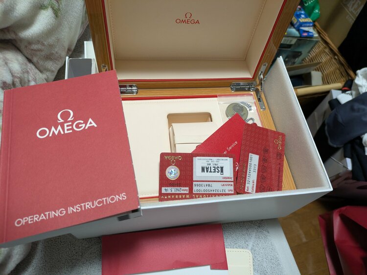 オメガ スピードマスター （高級時計）の商品画像 - 査定依頼日：2025年12月15日 - 最高査定価格：470,000円