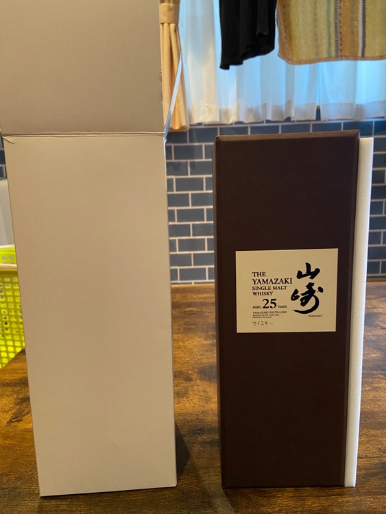 25年（お酒）の商品画像 - 査定依頼日：2026年3月1日 - 最高査定価格：820,000円