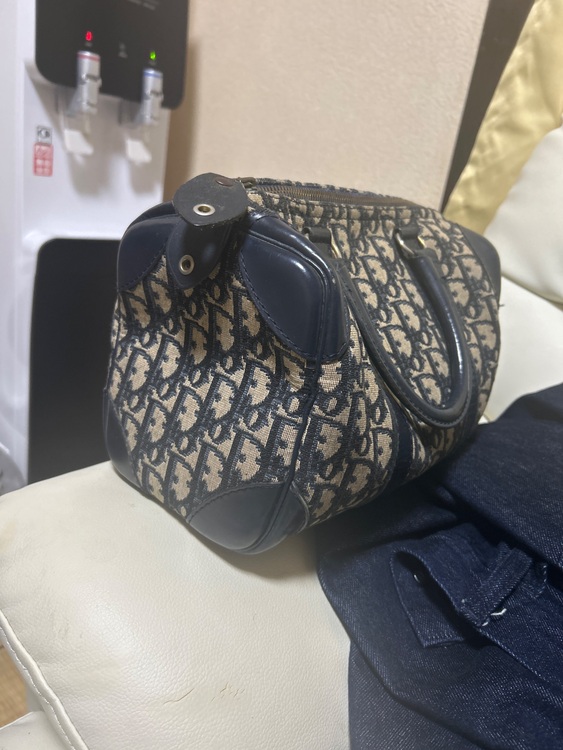 ディオール  （ブランドバッグ）の商品画像 - 査定依頼日：2025年6月2日 - 最高査定価格：16,000円