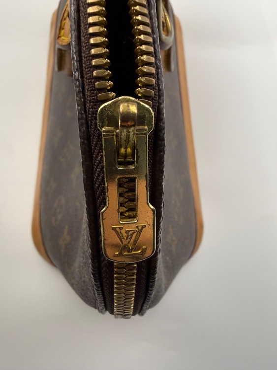 ルイヴィトン モノグラム （ブランドバッグ）の商品画像 - 査定依頼日：2026年1月11日 - 最高査定価格：60,000円