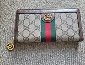 GUCCI　GG ラウンドファスナー長財布（ブランドバッグ）の商品画像 - 査定依頼日：2026年8月18日 - 最高査定価格：100,000円