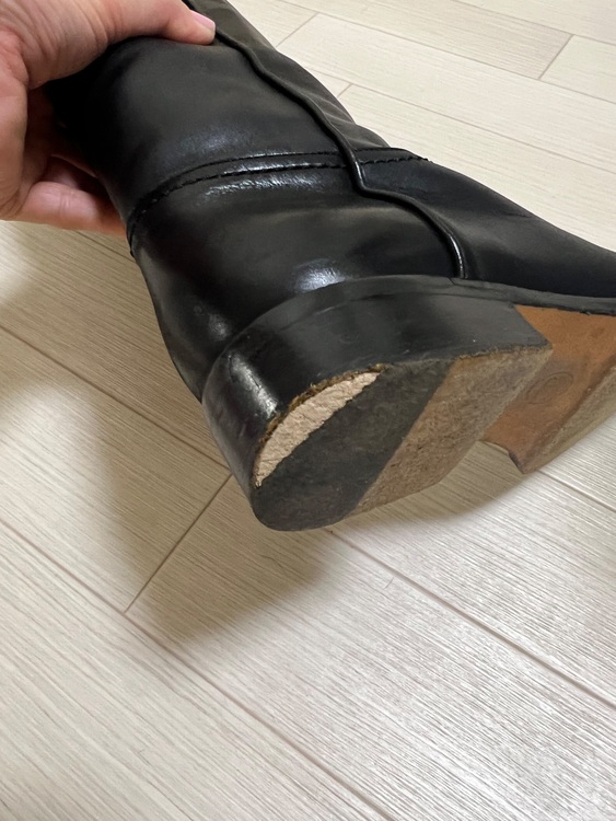 ロングブーツ（古着・ファッション）の商品画像 - 査定依頼日：2025年9月4日 - 最高査定価格：15,000円