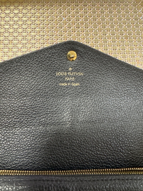 ルイヴィトン ルイヴィトン(その他) （ブランドバッグ）の商品画像 - 査定依頼日：2025年12月9日 - 最高査定価格：30,000円