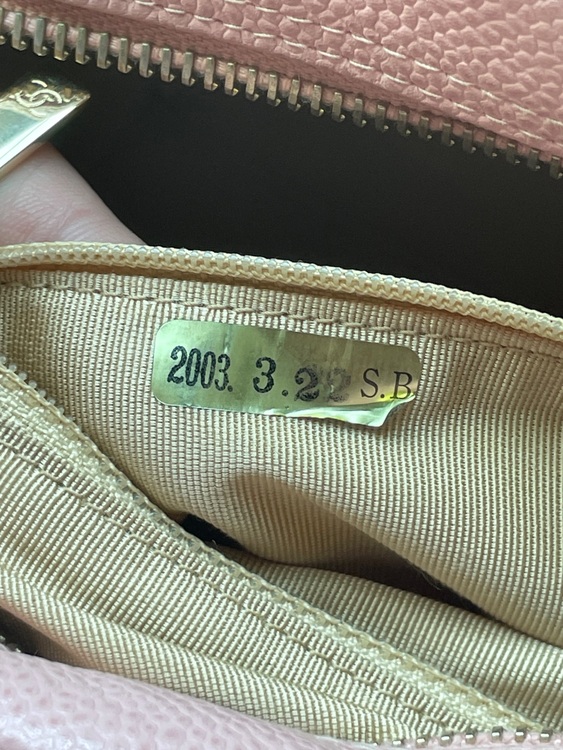 シャネル キャビアスキン ミニボストンバッグ（ブランドバッグ）の商品画像 - 査定依頼日：2025年9月15日 - 最高査定価格：250,000円