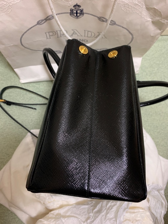 プラダ  （ブランドバッグ）の商品画像 - 査定依頼日：2025年6月2日 - 最高査定価格：70,000円