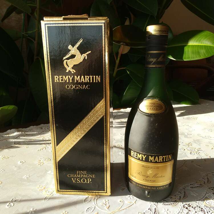 VSOP（お酒）の商品画像 - 査定依頼日：2025年2月12日 - 最高査定価格：1,500円