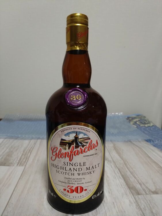 グレンファークラス30年（お酒）の商品画像 - 査定依頼日：2025年9月10日 - 最高査定価格：55,000円