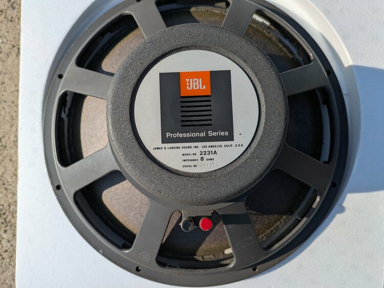 スピーカー（オーディオ・スピーカー）の商品画像 - 査定依頼日：2026年3月21日 - 最高査定価格：10,500円