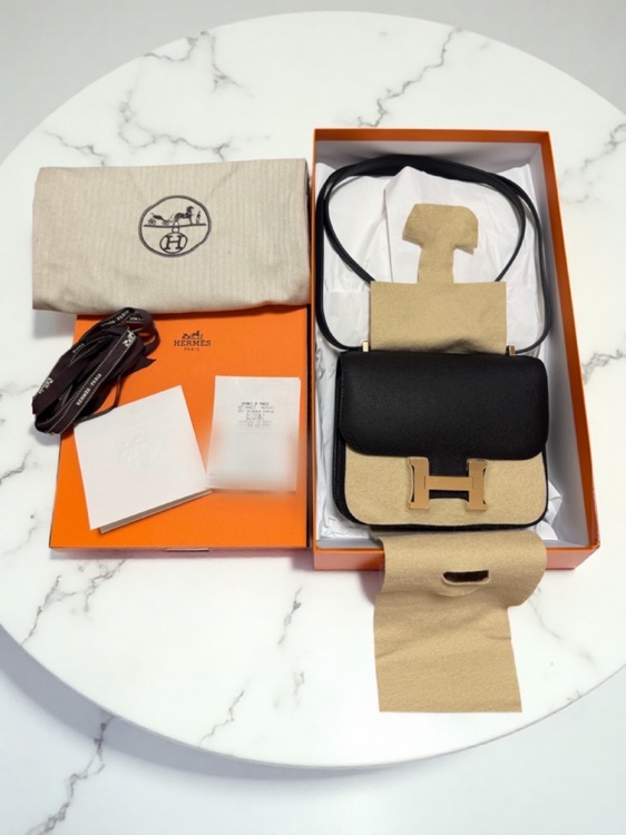 コンスタンス18（ブランドバッグ）の商品画像 - 査定依頼日：2025年7月15日 - 最高査定価格：1,660,000円