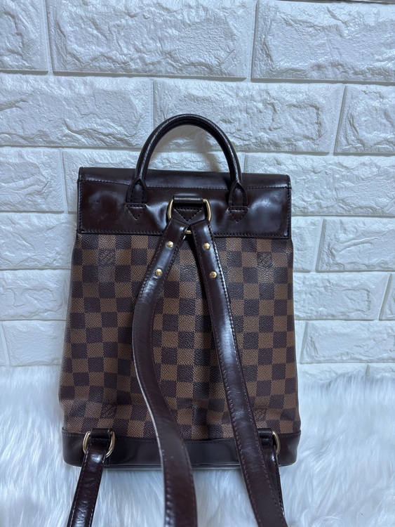 ルイヴィトン ダミエ ソーホー リュック  エベヌ（ブランドバッグ）の商品画像 - 査定依頼日：2025年11月15日 - 最高査定価格：70,000円