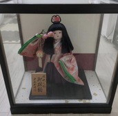 日本人形　嵯峨人形（美術品・骨董品）の商品画像 - 査定依頼日：2026年7月1日 - 最高査定価格：5,000円