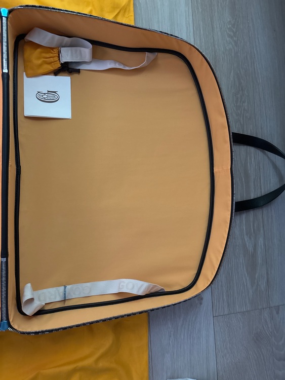 ゴヤール  （ブランドバッグ）の商品画像 - 査定依頼日：2025年9月30日 - 最高査定価格：550,000円