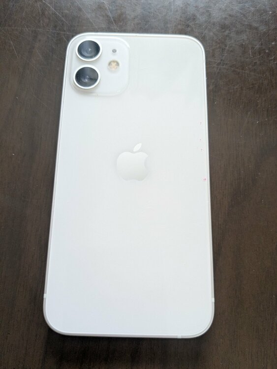 iPhone 12 mini 64GB 楽天モバイル（スマホ）の商品画像 - 査定依頼日：2026年5月3日 - 最高査定価格：9,000円