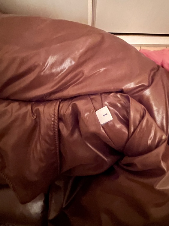 モンクレールダウン（古着・ファッション）の商品画像 - 査定依頼日：2026年1月6日 - 最高査定価格：24,000円