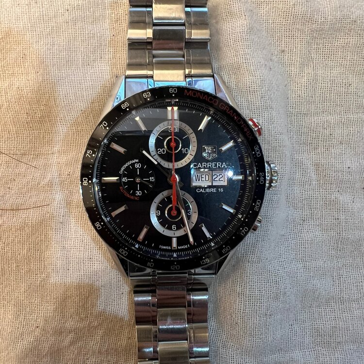 タグホイヤー モナコ CV2A1e（高級時計）の商品画像 - 査定依頼日：2025年2月9日 - 最高査定価格：250,000円