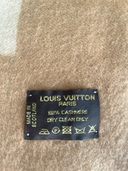 マフラー（古着・ファッション）の商品画像 - 査定依頼日：2025年8月20日 - 最高査定価格：7,000円