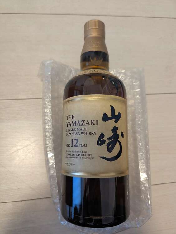 ウイスキー サントリー山崎 （お酒）の商品画像 - 査定依頼日：2025年4月21日 - 最高査定価格：20,000円
