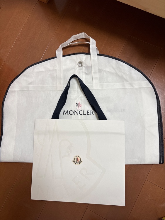 AVOCE ダウン　ブラック　サイズ1 新品（古着・ファッション）の商品画像 - 査定依頼日：2026年8月20日 - 最高査定価格：100,000円