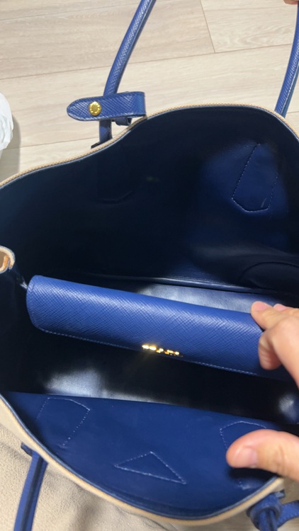 プラダ  （ブランドバッグ）の商品画像 - 査定依頼日：2025年10月27日 - 最高査定価格：75,000円