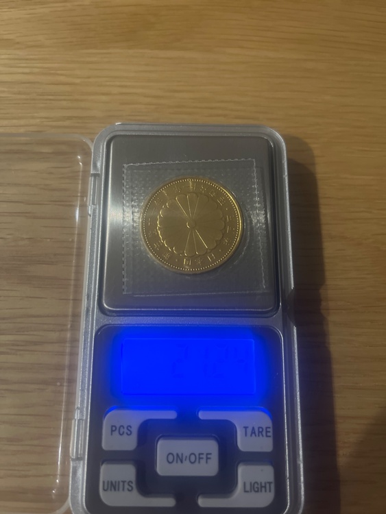10万円硬貨（金・貴金属）の商品画像 - 査定依頼日：2026年8月25日 - 最高査定価格：490,000円