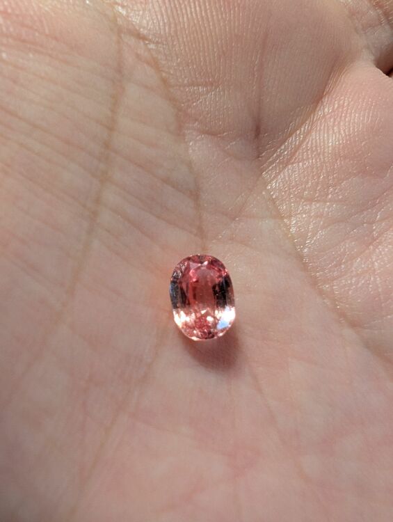 パパラチアサファイア（金・貴金属）の商品画像 - 査定依頼日：2025年11月25日 - 最高査定価格：1,200円