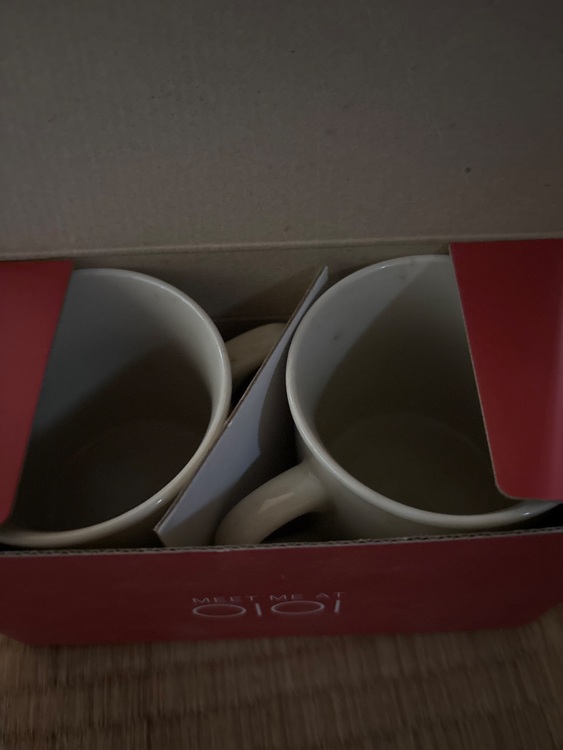 丸井でもらった食器（食器）の商品画像 - 査定依頼日：2025年10月1日 - 最高査定価格：1,000円