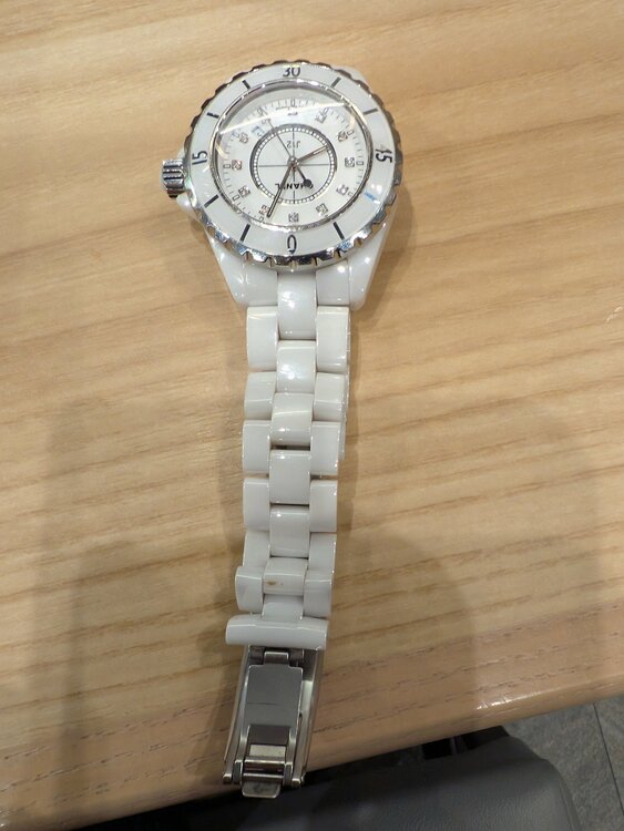 シャネル J12 （高級時計）の商品画像 - 査定依頼日：2026年2月28日 - 最高査定価格：210,000円