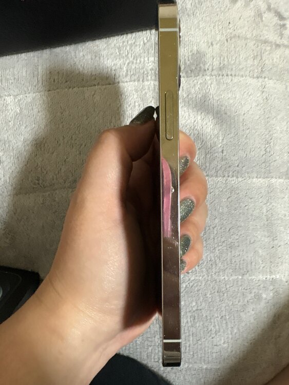 iPhone12 Pro（スマホ）の商品画像 - 査定依頼日：2025年5月1日 - 最高査定価格：28,000円