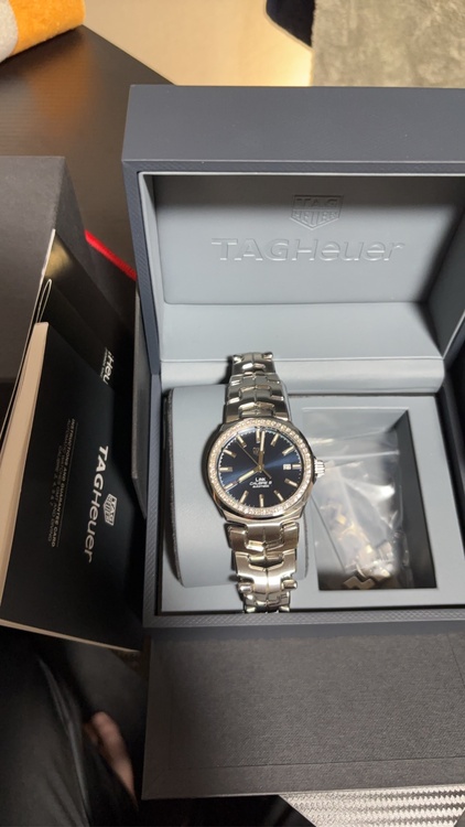 タグホイヤー リンク WBC2113.BA060（高級時計）の商品画像 - 査定依頼日：2026年4月6日 - 最高査定価格：400,000円