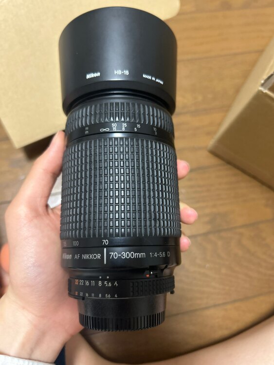 Nikon ズームレンズ NIKKOR 70-300mm f4-5.6 D（カメラ）の商品画像 - 査定依頼日：2025年5月30日 - 最高査定価格：100,000円