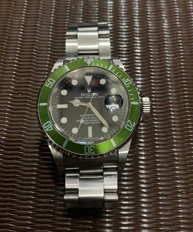 サブマリーナ　グリーンベゼル（高級時計）の商品画像 - 査定依頼日：2026年3月18日 - 最高査定価格：2,000,000円