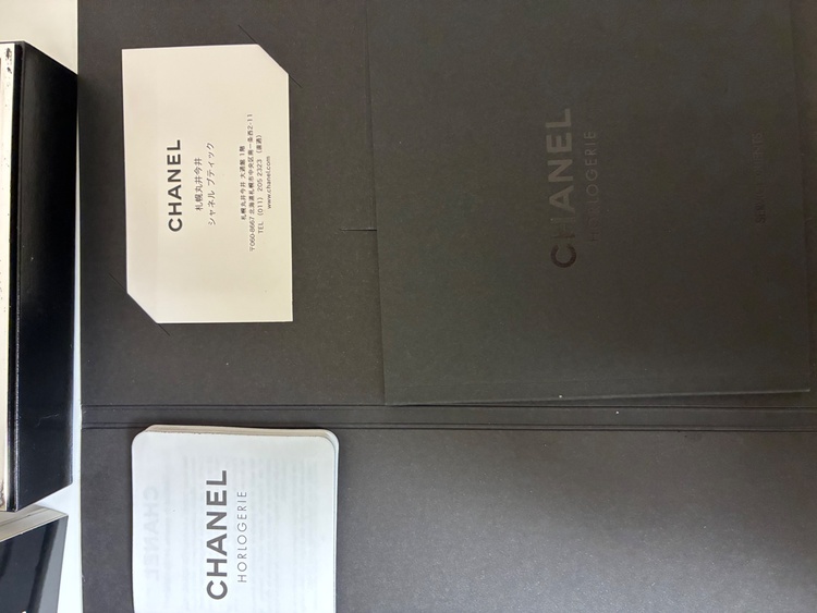 J12 ダイヤベゼル（高級時計）の商品画像 - 査定依頼日：2025年12月22日 - 最高査定価格：430,000円