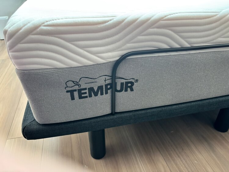 テンピュールベッド　シングル（家具・寝具）の商品画像 - 査定依頼日：2025年4月26日 - 最高査定価格：21,000円