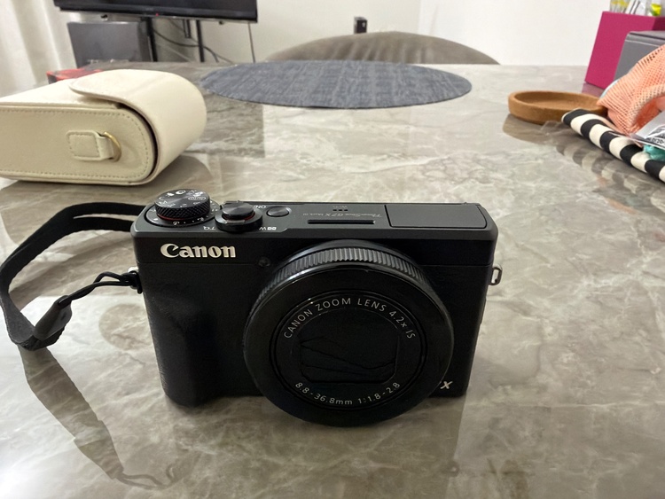 POWER SHOT G7X MARK III（カメラ）の商品画像 - 査定依頼日：2025年12月23日 - 最高査定価格：110,000円