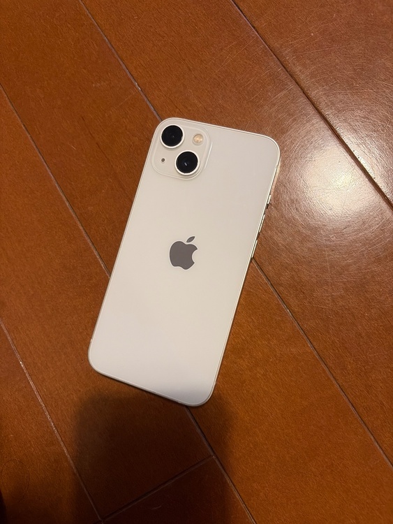 iPhone iPhone 13 128GB docomo（スマホ）の商品画像 - 査定依頼日：2026年8月29日 - 最高査定価格：40,000円