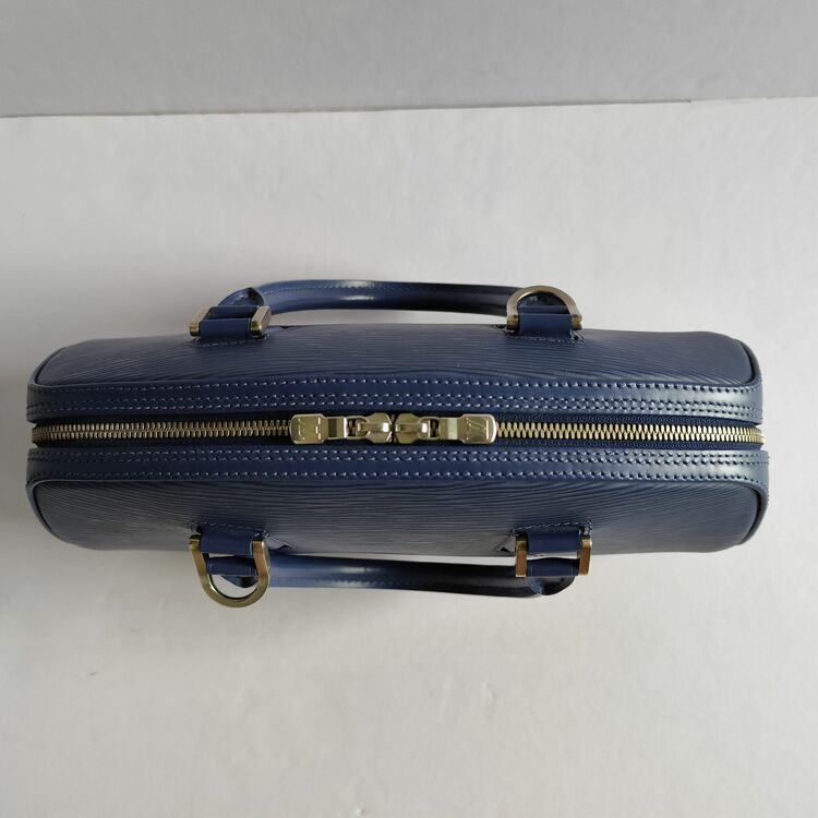 ルイヴィトン エピ （ブランドバッグ）の商品画像 - 査定依頼日：2025年8月12日 - 最高査定価格：70,000円