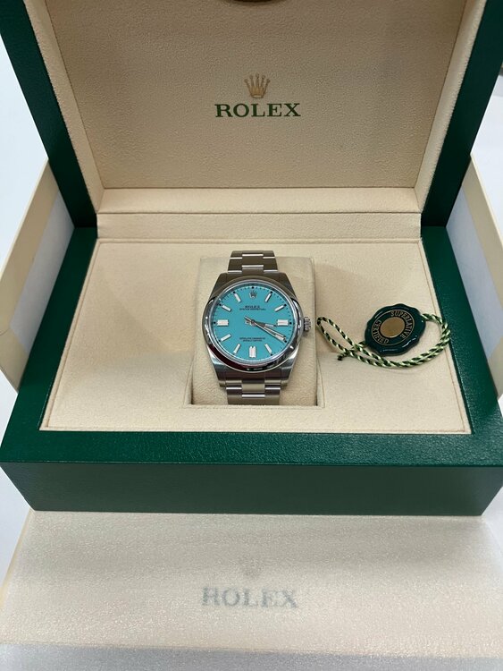 オイスターパーペチュアル（高級時計）の商品画像 - 査定依頼日：2026年3月4日 - 最高査定価格：3,700,000円