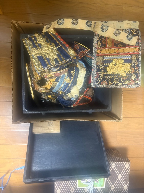 12号大鎧飛鳥（美術品・骨董品）の商品画像 - 査定依頼日：2025年11月10日 - 最高査定価格：10,000円